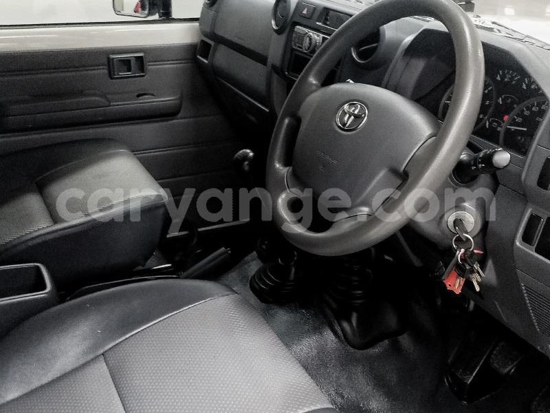 Big with watermark toyota land cruiser namibia windhoek 24476
