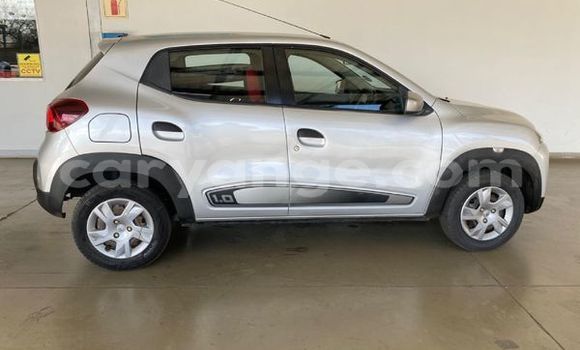 Buy Used Renault KWID Silver Car in Windhoek in Namibia Buy Used Renault KWID Silver Car in Windhoek in Namibia