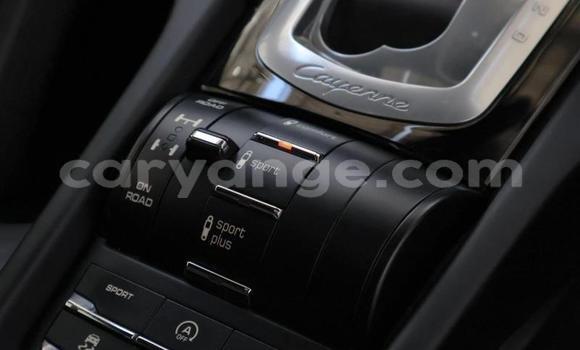 Acheter Occasion Voiture Porsche Cayenne Noir à Gobabis, Omaheke Acheter Occasion Voiture Porsche Cayenne Noir à Gobabis, Omaheke