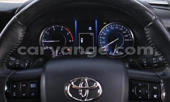 Acheter Occasion Voiture Toyota Fortuner Blanc à Gobabis, Omaheke Acheter Occasion Voiture Toyota Fortuner Blanc à Gobabis, Omaheke