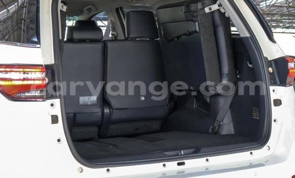 Acheter Occasion Voiture Toyota Fortuner Blanc à Gobabis, Omaheke Acheter Occasion Voiture Toyota Fortuner Blanc à Gobabis, Omaheke