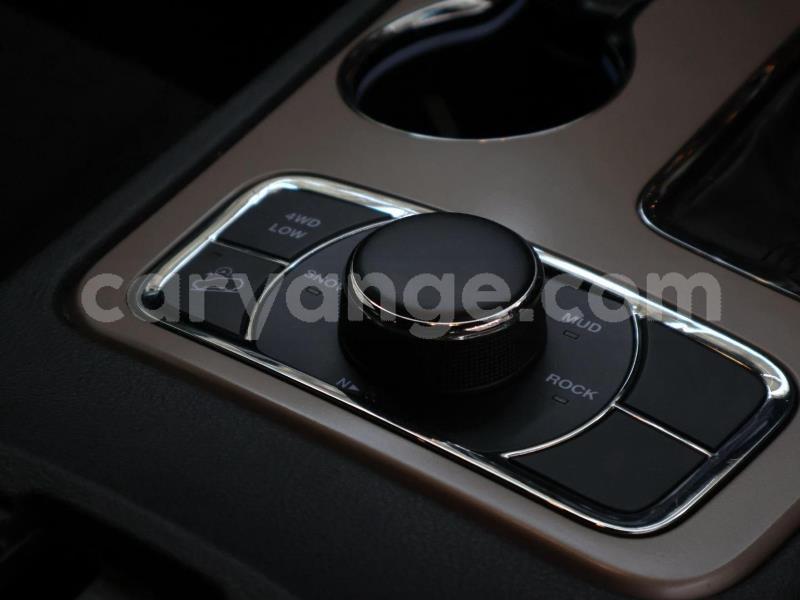 Big with watermark jeep grand cherokee omaheke gobabis 24571