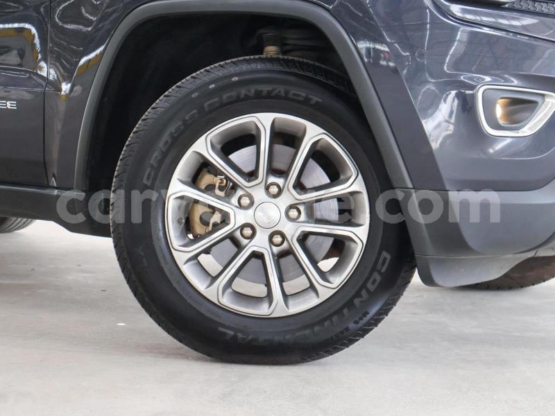 Big with watermark jeep grand cherokee omaheke gobabis 24571