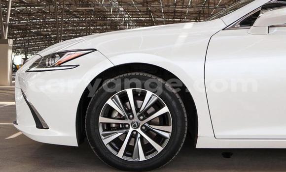 Acheter Occasion Voiture Lexus ES Blanc à Gobabis, Omaheke Acheter Occasion Voiture Lexus ES Blanc à Gobabis, Omaheke