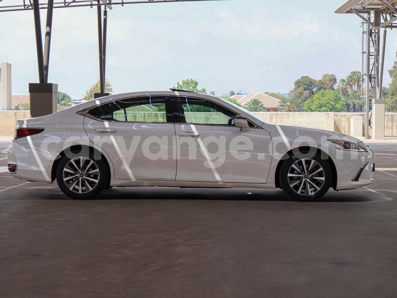 Big with watermark lexus es omaheke gobabis 24572