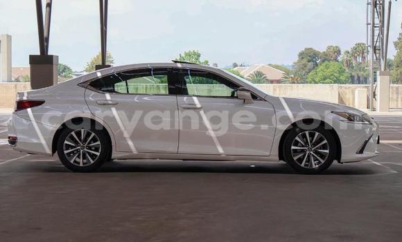 Acheter Occasion Voiture Lexus ES Blanc à Gobabis, Omaheke Acheter Occasion Voiture Lexus ES Blanc à Gobabis, Omaheke