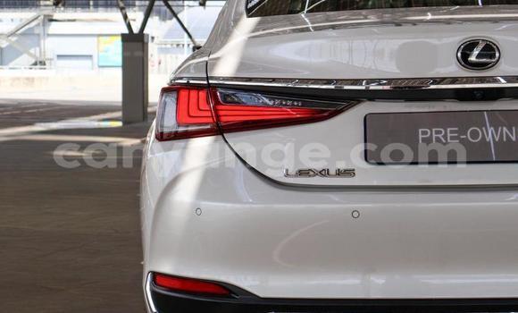 Acheter Occasion Voiture Lexus ES Blanc à Gobabis, Omaheke Acheter Occasion Voiture Lexus ES Blanc à Gobabis, Omaheke