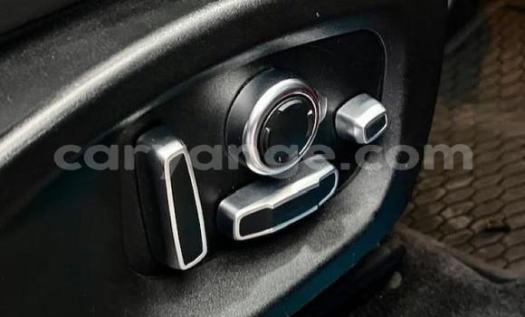 Acheter Occasion Voiture Jaguar E-Pace Rouge à Gobabis, Omaheke Acheter Occasion Voiture Jaguar E-Pace Rouge à Gobabis, Omaheke