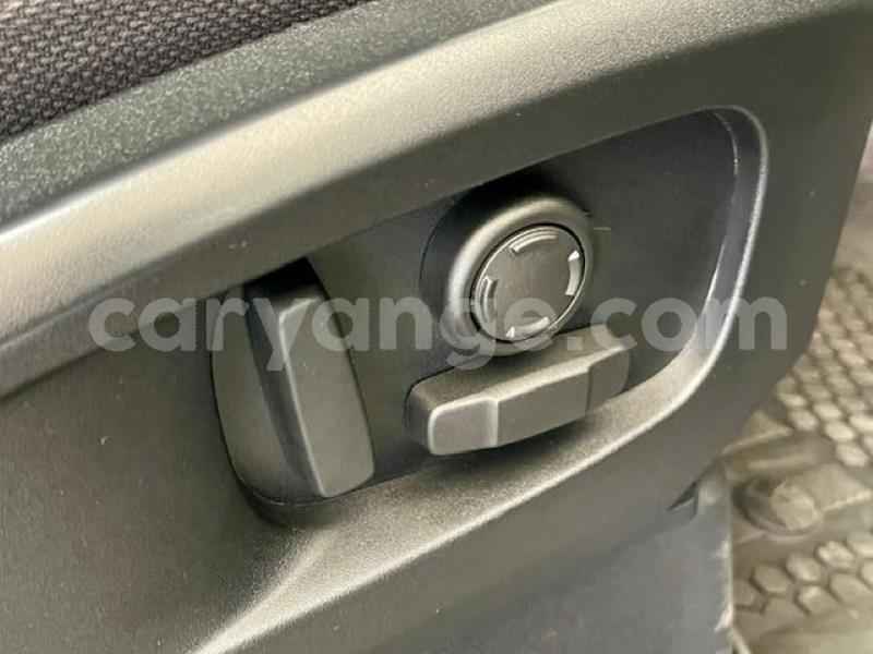 Big with watermark land rover defender omaheke gobabis 24577