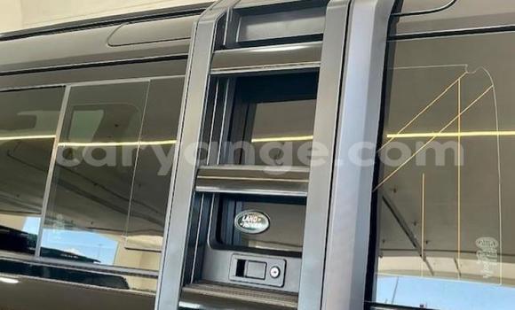 Acheter Occasion Voiture Land Rover Defender Bleu à Gobabis, Omaheke Acheter Occasion Voiture Land Rover Defender Bleu à Gobabis, Omaheke