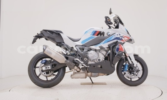 Acheter Neuf Moto BMW S 1000 Blanc à Windhoek, Namibie Acheter Neuf Moto BMW S 1000 Blanc à Windhoek, Namibie