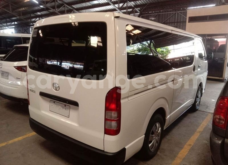 Big with watermark toyota hi ace namibia walvis bay 24611