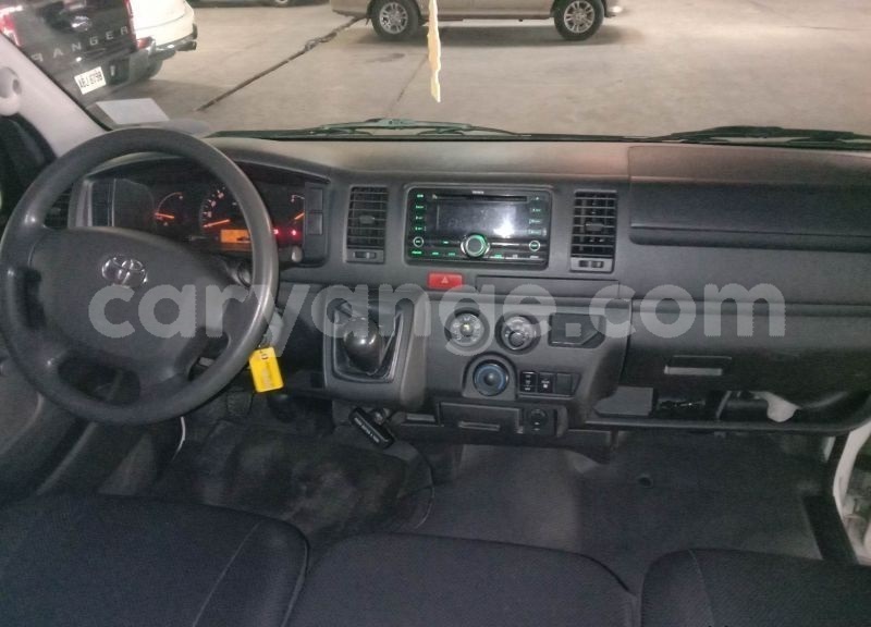 Big with watermark toyota hi ace namibia walvis bay 24611