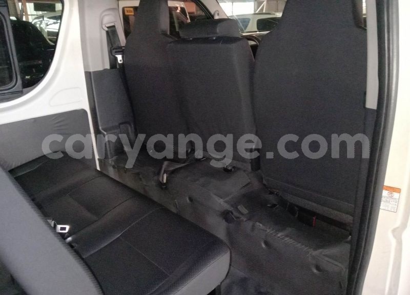 Big with watermark toyota hi ace namibia walvis bay 24611