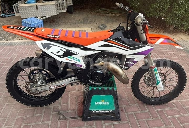 Big with watermark ktm 125 namibia windhoek 24626