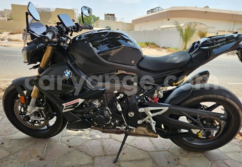 Big with watermark bmw s 1000 namibia windhoek 24630