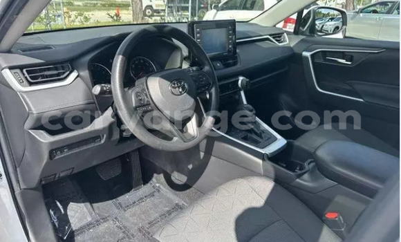 Buy Used Toyota RAV4 White Car in Gobabis in Omaheke Buy Used Toyota RAV4 White Car in Gobabis in Omaheke