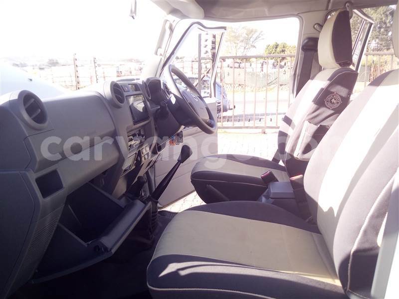 Big with watermark toyota land cruiser namibia grootfontein 24646
