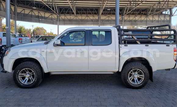 Acheter Occasion Voiture Mazda BT-50 Blanc à Ondangwa, Oshikoto Acheter Occasion Voiture Mazda BT-50 Blanc à Ondangwa, Oshikoto