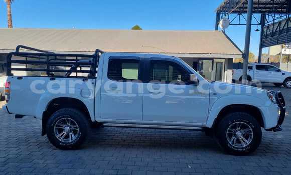 Acheter Occasion Voiture Mazda BT-50 Blanc à Ondangwa, Oshikoto Acheter Occasion Voiture Mazda BT-50 Blanc à Ondangwa, Oshikoto