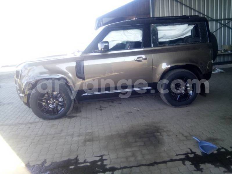 Big with watermark land rover defender namibia windhoek 24650