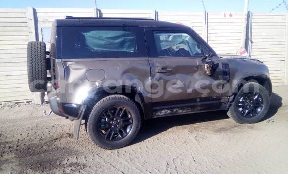 Acheter Occasion Voiture Land Rover Defender Marron à Windhoek, Namibie Acheter Occasion Voiture Land Rover Defender Marron à Windhoek, Namibie