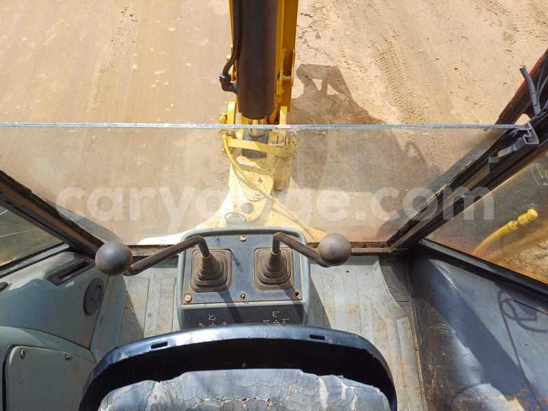 Big with watermark caterpillar 120 hardap rehoboth 24652