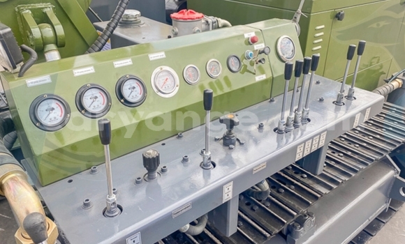 Buy Used Caterpillar 120 Green Truck in Windhoek in Namibia Buy Used Caterpillar 120 Green Truck in Windhoek in Namibia