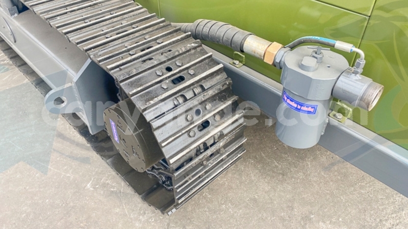 Big with watermark caterpillar 120 namibia windhoek 24655