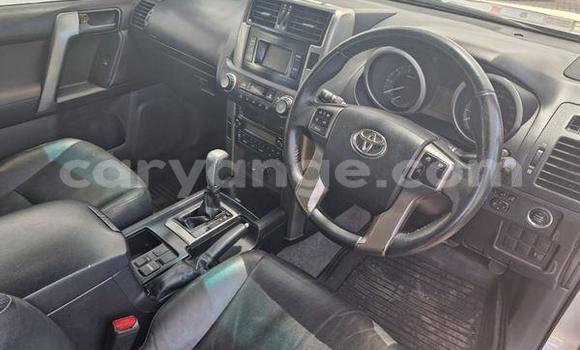 Acheter Occasion Voiture Toyota Land Cruiser Prado Gris à Rehoboth, Hardap Acheter Occasion Voiture Toyota Land Cruiser Prado Gris à Rehoboth, Hardap