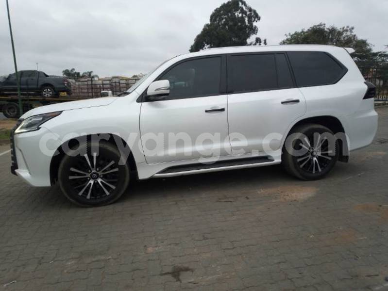 Big with watermark lexus lx namibia windhoek 24659