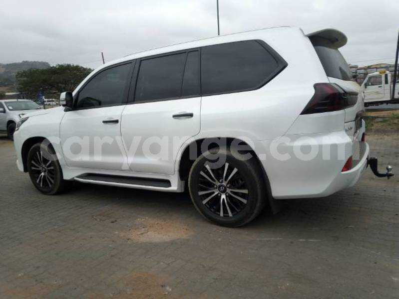 Big with watermark lexus lx namibia windhoek 24659