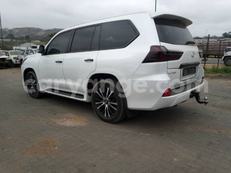 Big with watermark lexus lx namibia windhoek 24659
