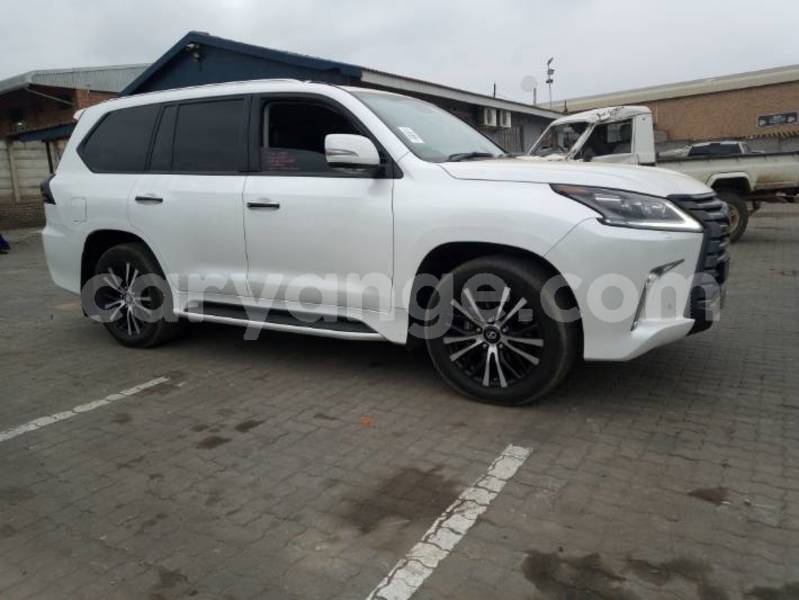 Big with watermark lexus lx namibia windhoek 24659