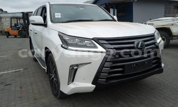 Acheter Occasion Voiture Lexus LX Blanc à Windhoek, Namibie Acheter Occasion Voiture Lexus LX Blanc à Windhoek, Namibie