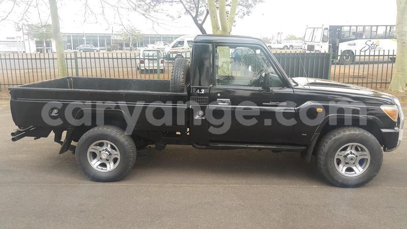 Big with watermark toyota land cruiser namibia okahandja 24663