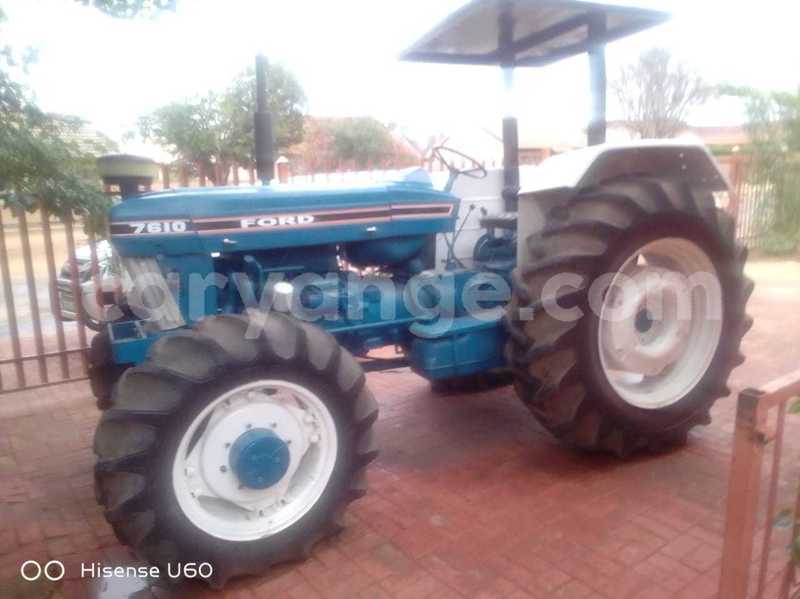 Big with watermark ford e 150 cargo van namibia okahandja 24667