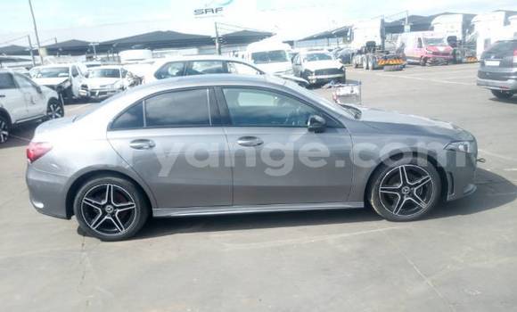 Acheter Occasion Voiture Mercedes-Benz A200 Gris à Windhoek, Namibie