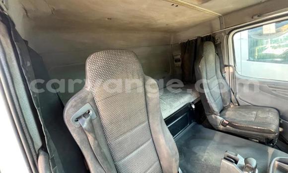 Buy Used Mercedes‒Benz Truck White Truck in Gobabis in Omaheke Buy Used Mercedes‒Benz Truck White Truck in Gobabis in Omaheke