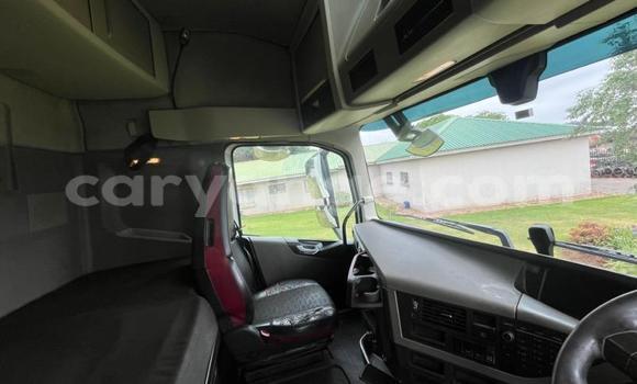 Buy Used Volvo FH10 White Truck in Gobabis in Omaheke Buy Used Volvo FH10 White Truck in Gobabis in Omaheke