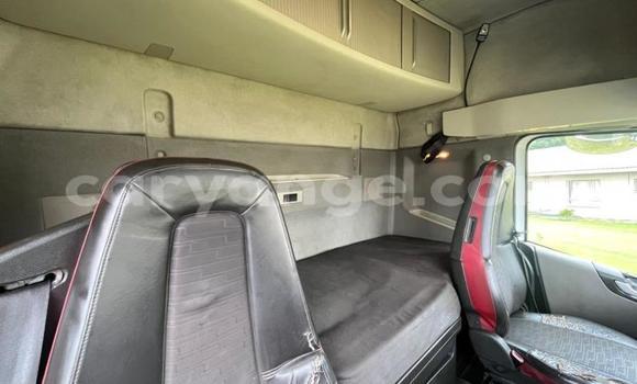 Buy Used Volvo FH10 White Truck in Gobabis in Omaheke Buy Used Volvo FH10 White Truck in Gobabis in Omaheke