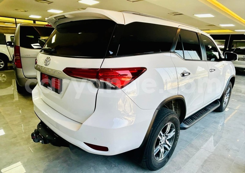 Big with watermark toyota fortuner namibia grootfontein 24684
