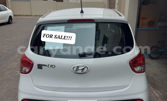 Buy Used Hyundai i10 White Car in Swakopmund in Namibia Buy Used Hyundai i10 White Car in Swakopmund in Namibia