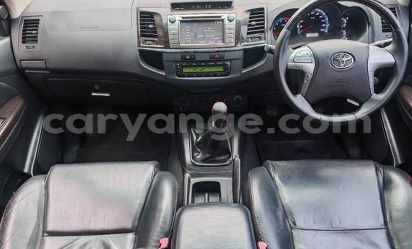 Buy Used Toyota Fortuner White Car in Oranjemund in Karas Buy Used Toyota Fortuner White Car in Oranjemund in Karas