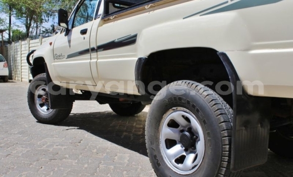 Buy Used Toyota Hilux White Car in Windhoek in Namibia Buy Used Toyota Hilux White Car in Windhoek in Namibia