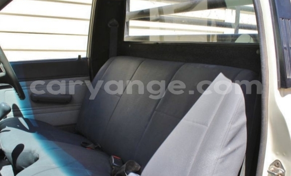 Buy Used Toyota Hilux White Car in Windhoek in Namibia Buy Used Toyota Hilux White Car in Windhoek in Namibia