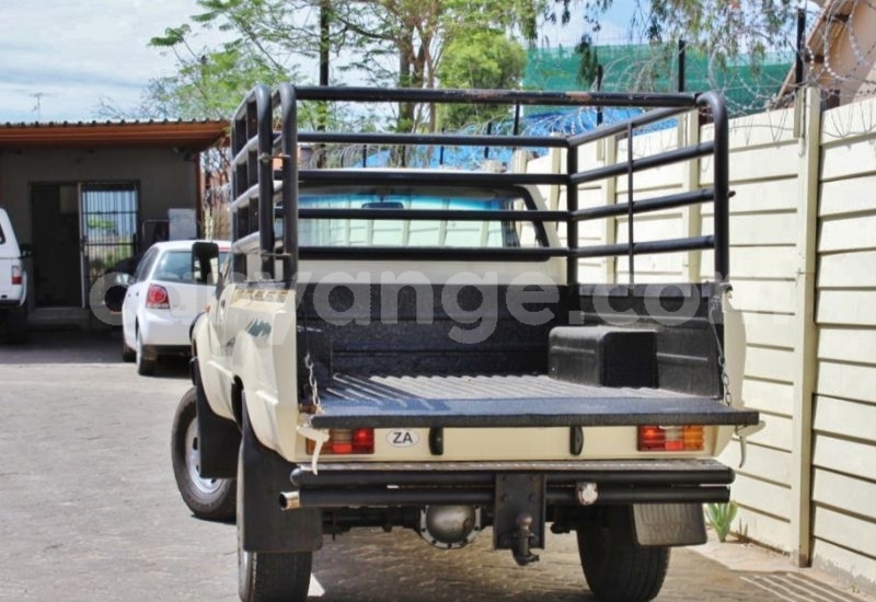 Big with watermark toyota hilux namibia windhoek 24690