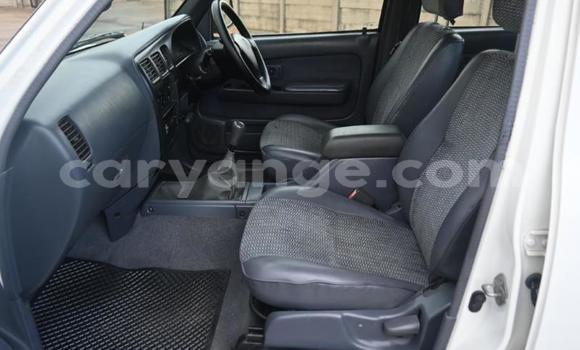 Buy Used Toyota Hilux White Car in Walvis Bay in Namibia Buy Used Toyota Hilux White Car in Walvis Bay in Namibia
