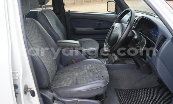 Buy Used Toyota Hilux White Car in Walvis Bay in Namibia Buy Used Toyota Hilux White Car in Walvis Bay in Namibia