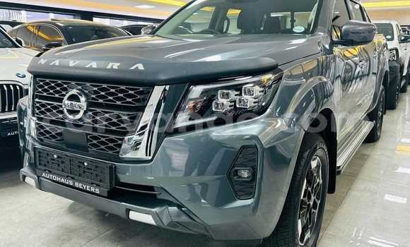 Buy Used Nissan Navara Silver Car in Walvis Bay in Namibia Buy Used Nissan Navara Silver Car in Walvis Bay in Namibia